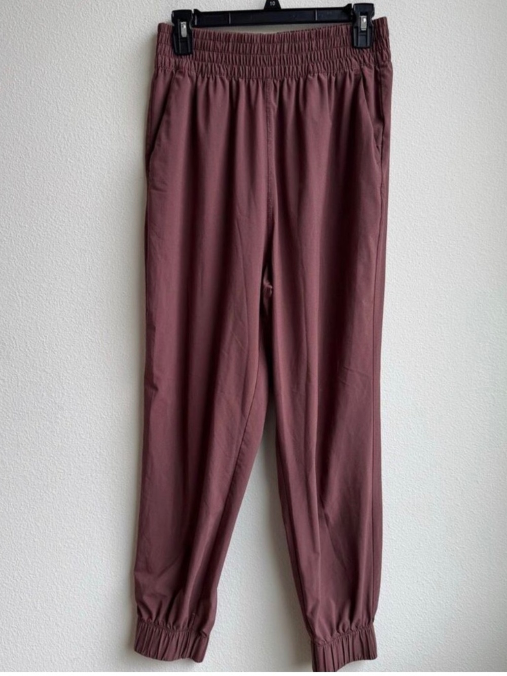 Vuori Villa Jogger Women's Medium Lightweight Pants VW493 Mauve Athletic